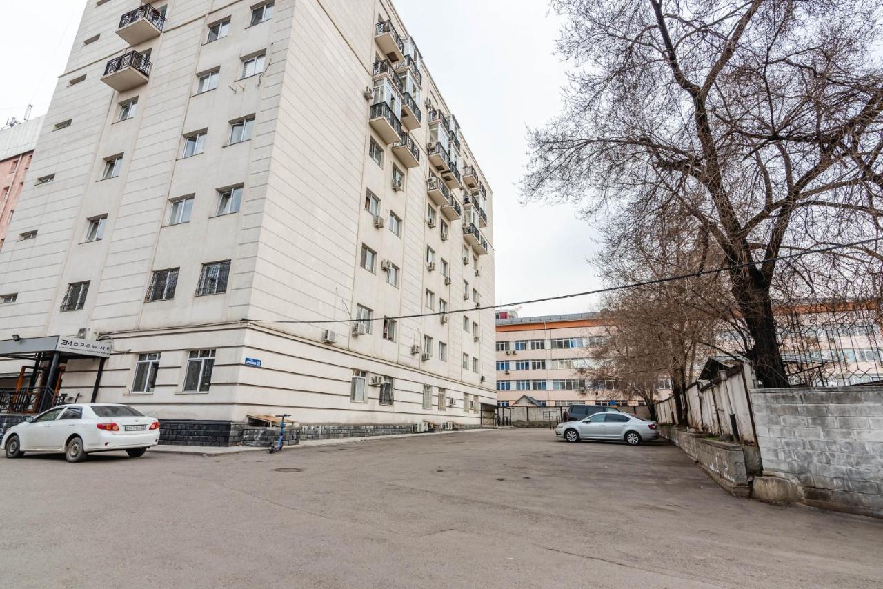 Ocharovatelnaya 3 - Comn. Quartira V Centre Goroda Almaty Exterior foto
